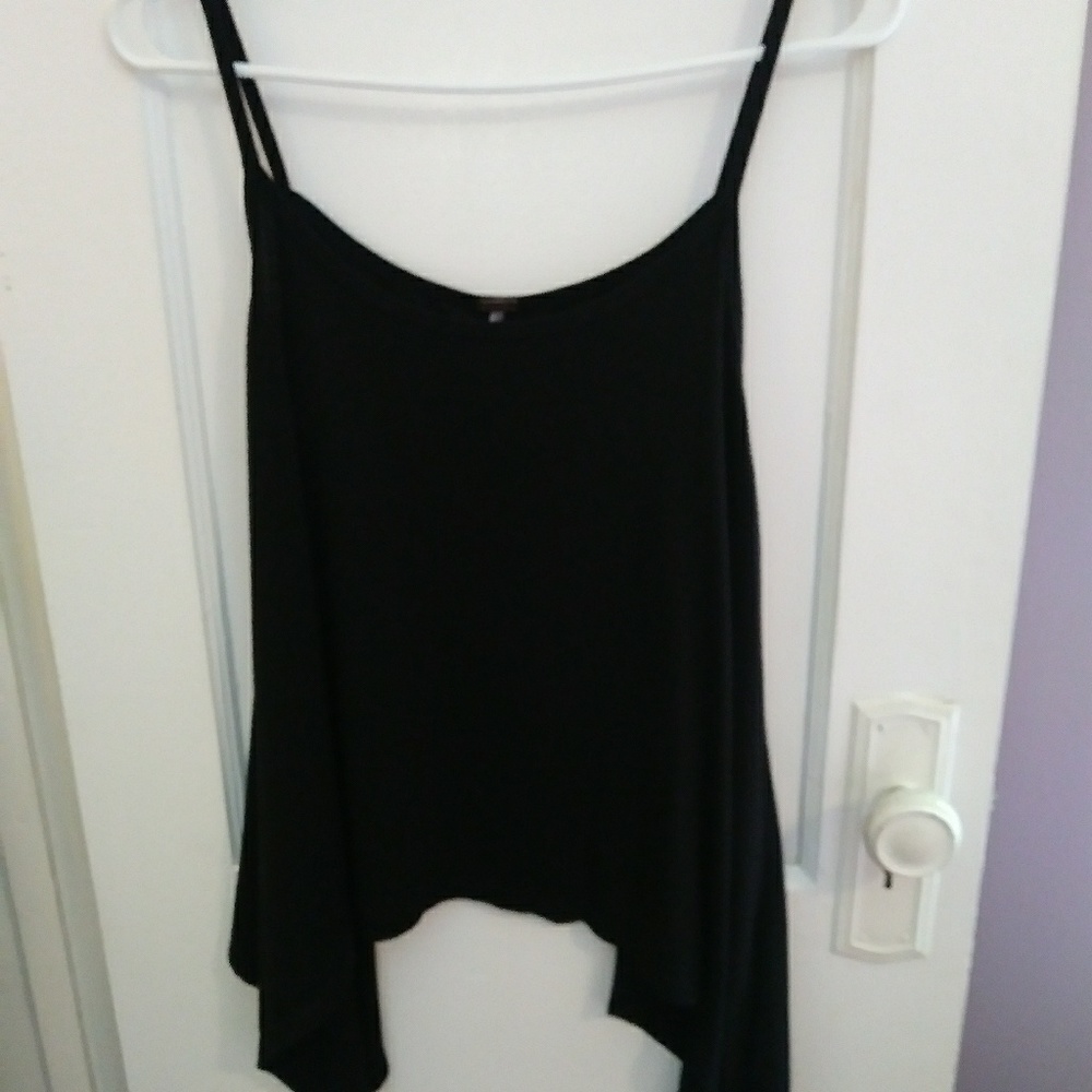 Cute, tank top in good conditon, worn twice!